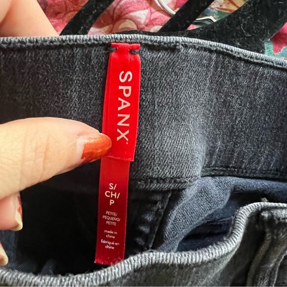 Spanx Ankle Straight Leg Pull-On Jeans - Picture 7 of 9